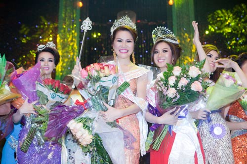 Nữ đại gia B&ugrave;i Thị H&agrave; từng đăng quang Hoa hậu phu nh&acirc;n thế giới người Việt