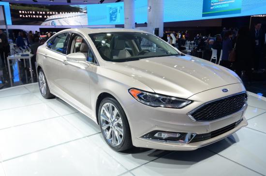 Ford Fusion 2017 ch&iacute;nh thức ra mắt
