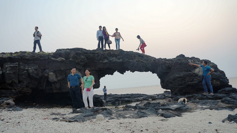 du lịch l&yacute; sơn