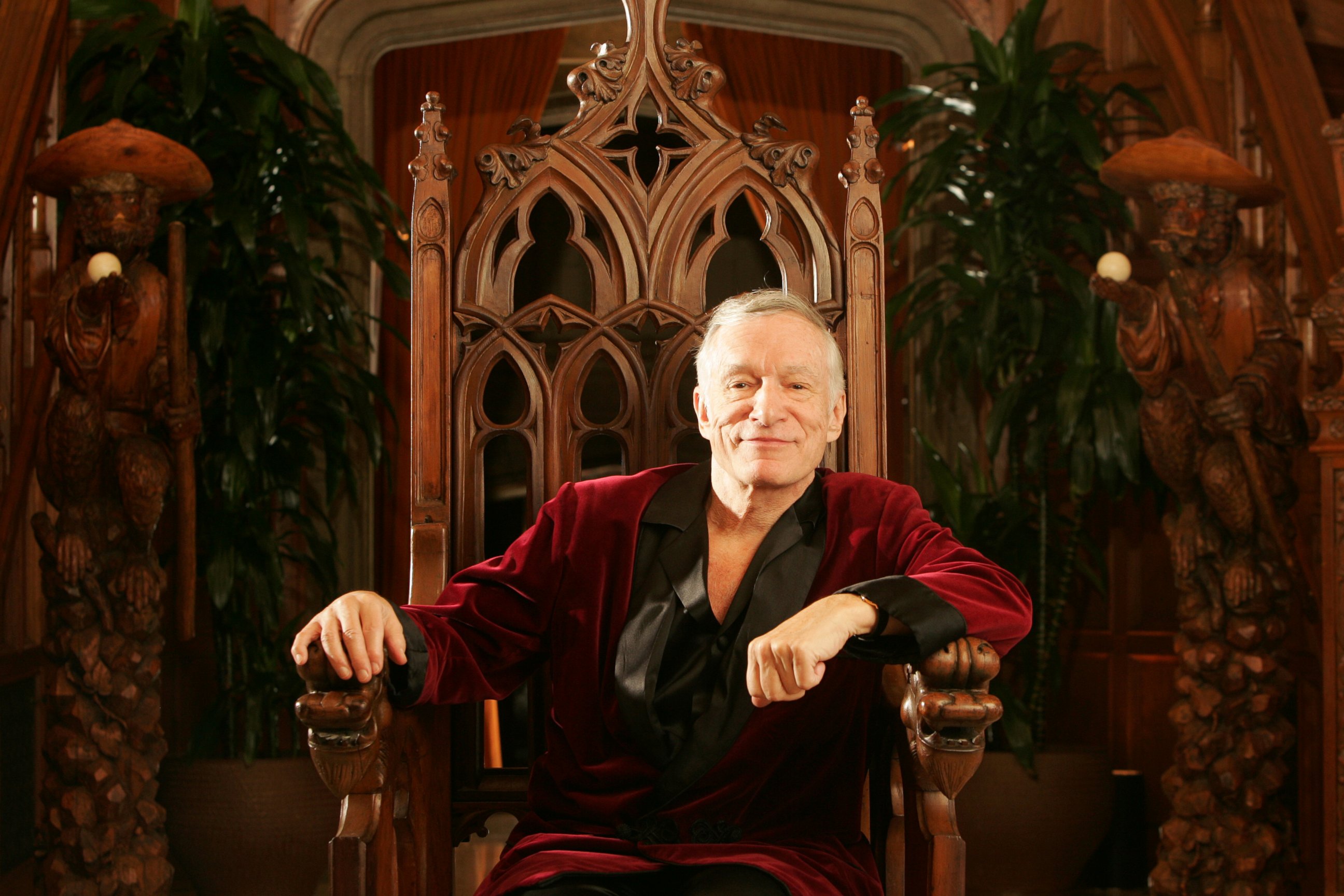 Gã độc thân (đa tình) bất đắc dĩ Hugh Hefner.