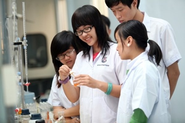 Cần c&oacute; ch&iacute;nh s&aacute;ch đ&atilde;i ngộ ph&ugrave; hợp cho c&aacute;n bộ khoa học trẻ 