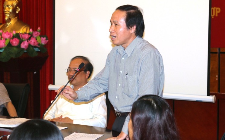 &ocirc;ng l&ecirc; tiến ch&acirc;u