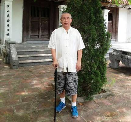 nh&agrave; văn nguyễn quang lập được tại ngoại