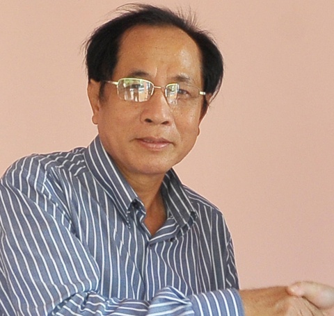 &Ocirc;ng Trần Đ&igrave;nh B&aacute;