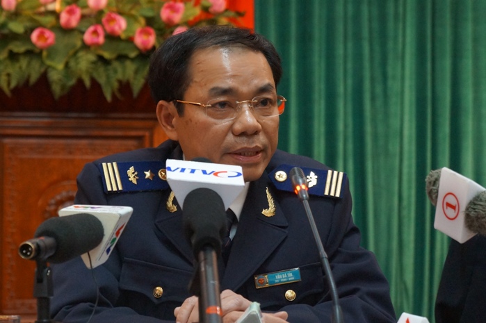 Ông Văn Bá Tín Ông Văn Bá Tín