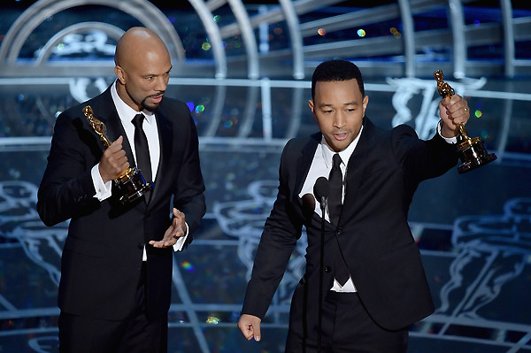 Ca kh&uacute;c trong phim hay nhất thuộc về Common v&agrave; John Legend. Ảnh VTV 