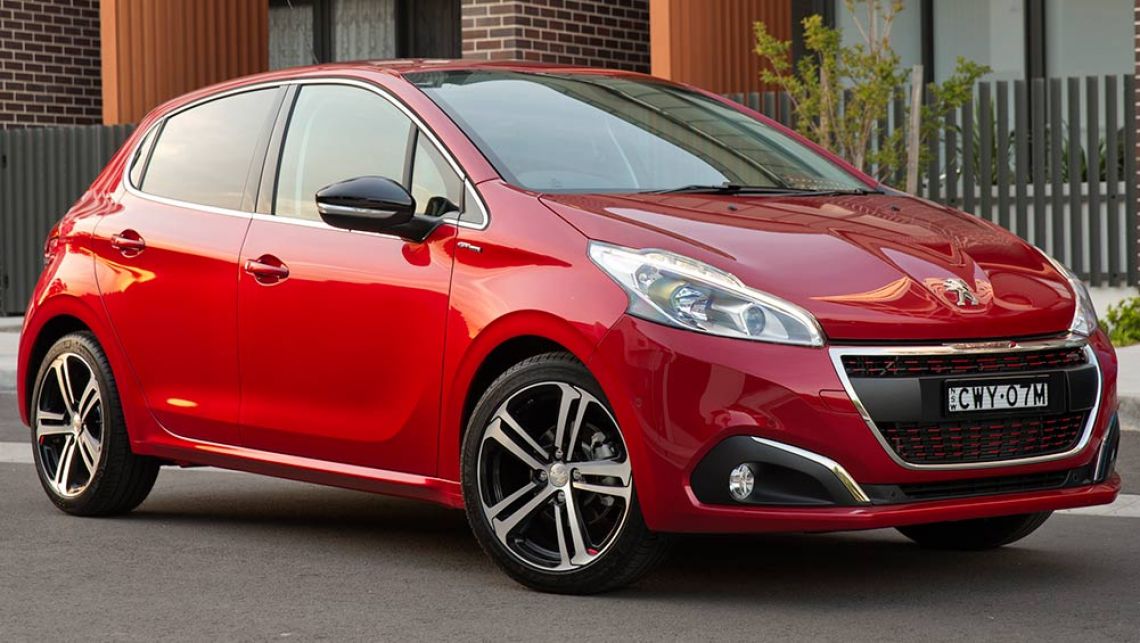 Điểm danh những &ocirc; t&ocirc; gi&aacute; dưới 1 tỷ đồng kh&ocirc;ng thể kh&ocirc;ng kể đến Peugeot. Ảnh: Gia đ&igrave;nh Việt Nam