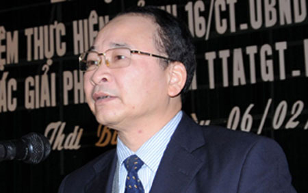 &Ocirc;ng Phạm Văn Sinh