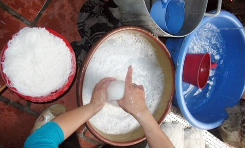 Ph&acirc;n biệt b&uacute;n sạch v&agrave; b&uacute;n chứa 13Win21 con - Tri ân hội viên mỗi tháng 2000 tỷ