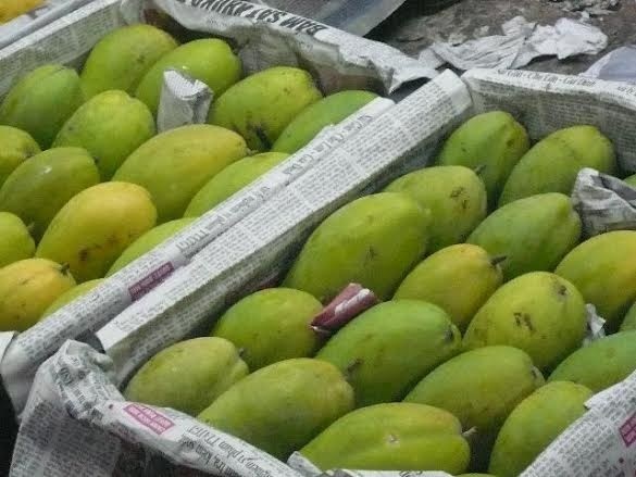 Ph&acirc;n biệt xo&agrave;i Việt Nam v&agrave; xo&agrave;i Trung Quốc