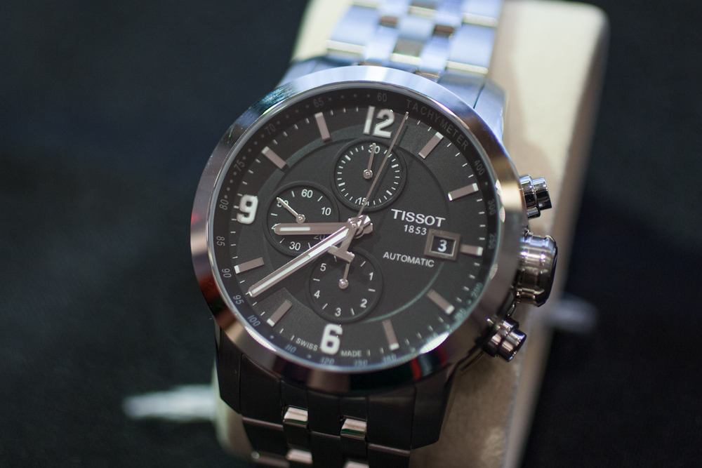 Ph&acirc;n biệt đồng hồ Tissot fake kh&ocirc;ng hề đơn giản ngay cả với c&aacute;c t&iacute;n đồ của đồng hồ