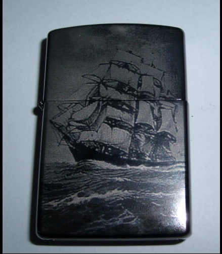 Phân biệt bật lửa Zippo thật giả bằng những cảm quan về chất lượng sản phẩm