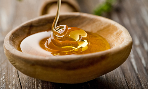 Ph&acirc;n biệt mật ong thật v&agrave; mật ong giả theo những phương ph&aacute;p kh&ocirc;ng c&oacute; cơ sở c&oacute; thể dẫn tới những kết luận sai lầm
