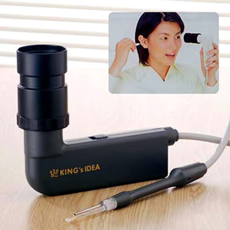 Máy lấy ráy tai. Chỉ cần nhìn vào màn hình hiển thị hình ảnh do một chiếc camera siêu nhỏ gắn vào đầu bên kia, người sử dụng sẽ dễ dàng thực hiện công việc lấy ráy tai tưởng chừng như khá khó khăn