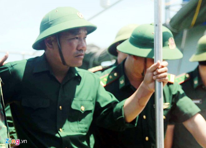  phi c&ocirc;ng Cường cho biết, anh bị x&acirc;y x&aacute;t nhẹ ở cổ v&agrave; tay  phi c&ocirc;ng Cường cho biết, anh bị x&acirc;y x&aacute;t nhẹ ở cổ v&agrave; tay 