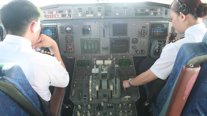 Mức thu nhập của phi c&ocirc;ng Vietnam Airlines giỏi sẽ cao gấp 2-3 lần ở h&atilde;ng kh&aacute;c