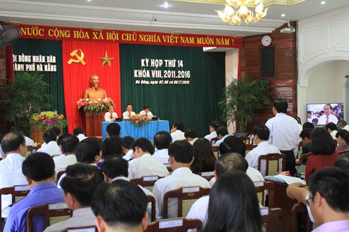 kỳ họp thứ 14 HĐND TP Đ&agrave; Nẵng kh&oacute;a 8, nhiệm kỳ 2011-2016 chiều 7/7. Ảnh Th&ugrave;y Linh