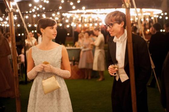 The Theory of Everything l&agrave; phim bom tấn 'chuyển thể' những c&acirc;u chuyện đời l&ecirc;n phim 