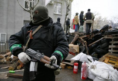 phiến qu&acirc;n ukraina