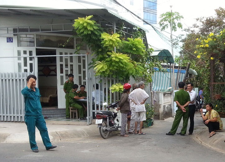  Ph&oacute; gi&aacute;m đốc Ng&acirc;n h&agrave;ng BIDV chết trong tư thế treo cổ tại nh&agrave; ri&ecirc;ng