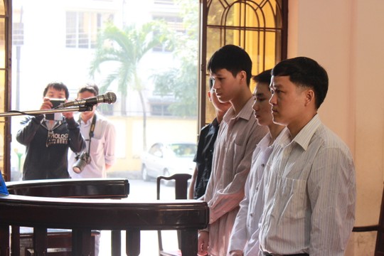 Trước đ&oacute; đ&atilde; c&oacute; kh&ocirc;ng &iacute;t vụ việc ph&oacute;ng vi&ecirc;n tống tiền Link Đăng Nhập Nhà cái 13Win16.Com, cảnh s&aacute;t giao th&ocirc;ng,&hellip; bị phanh phui