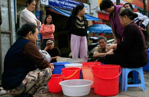 H&agrave; Nội cảnh b&aacute;o nguy cơ thiếu nước sạch 