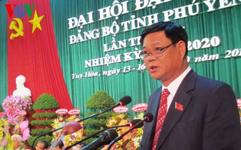 &ocirc;ng Huỳnh Tấn Việt