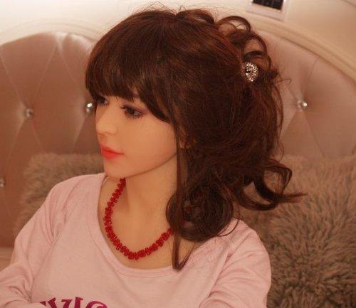 Búp bê tình dục như thật khiến nhiều quý ông giật mình