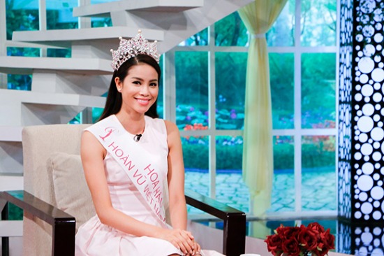 Hoa hậu Phạm Hương hy vọng sẽ lọt được v&agrave;o &iacute;t nhất l&agrave; top 10 chung cuộc Hoa hậu Ho&agrave;n vũ thế giới 2015