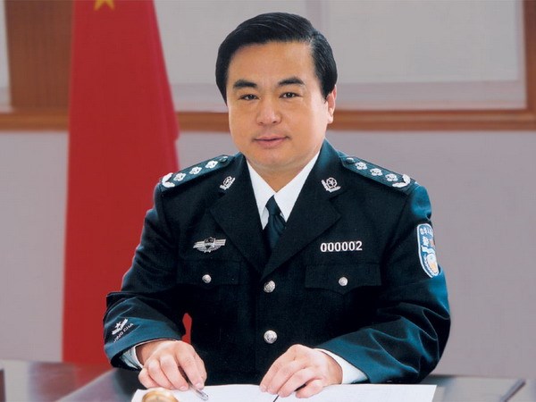 Ph&oacute; chủ tịch Ch&iacute;nh hiệp ki&ecirc;m Gi&aacute;m đốc C&ocirc;ng an Thi&ecirc;n T&acirc;n Vũ Trường Thuận.