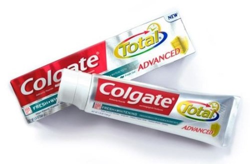 Triclosan trong Colgate, chất g&acirc;y ung thư,  kem đ&aacute;nh răng Colgate, cục an to&agrave;n 13Win OKVIP Cá cược bóng đá