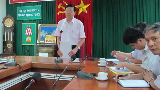tiến sĩ 200 triệu, bằng tiến sĩ y khoa, PGS.TS Đ&agrave;m Khải Ho&agrave;n, ph&aacute;t ng&ocirc;n thiếu chuẩn mực, đại học th&aacute;i nguy&ecirc;n