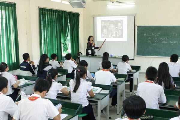 lương gi&aacute;o vi&ecirc;n, thu g&oacute;p tr&aacute;i quy định, lạm thu, sở gi&aacute;o dục