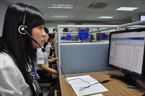 M&aacute;y t&iacute;nh c&ocirc;ng chức, c&aacute;n bộ, c&ocirc;ng chức, vi&ecirc;n chức, nhiễm m&atilde; độc, thư điện tử