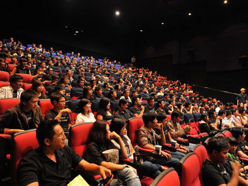 Tuy nhi&ecirc;n sau khi thực hiện TPP, những h&agrave;nh vi vi phạm sở hữu tr&iacute; tuệ như v&agrave;o rạp phim quay camera c&oacute; thể bị truy cứu h&igrave;nh sự