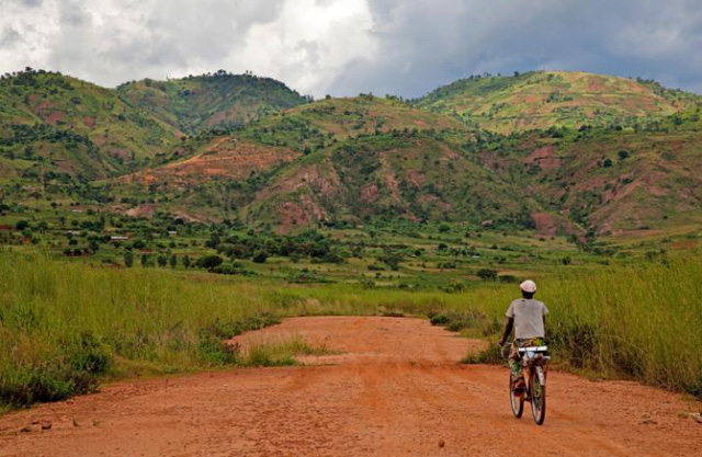 Burundi &ndash; quốc gia ở Đ&ocirc;ng Phi l&agrave; nơi &ldquo;k&eacute;m hạnh ph&uacute;c nhất&rdquo; thế giới