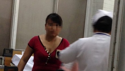 Rắn độc cắn chị Nhung l&agrave; lo&agrave;i rắn lục đu&ocirc;i đỏ c&oacute; nọc độc mạnh