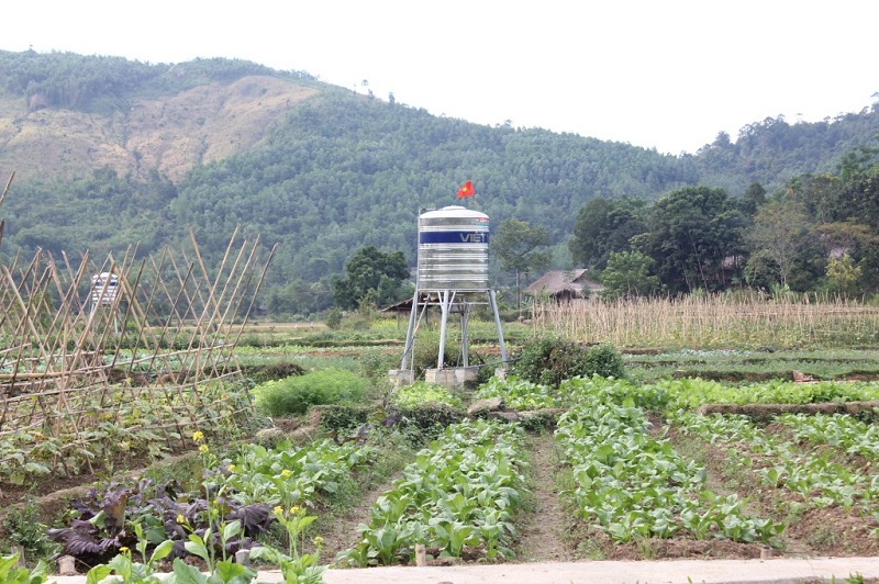 3 th&aacute;ng trở lại đ&acirc;y người d&acirc;n bản Năng C&aacute;t ( x&atilde; Tr&iacute; Nang, huyện Lang Ch&aacute;nh, tỉnh Thanh H&oacute;a) đ&atilde; gieo trồng gần 2,5 ha rau an to&agrave;n tr&ecirc;n ch&iacute;nh mảnh đất m&agrave; họ đ&atilde; khai ph&aacute;.