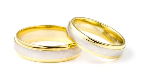 B&iacute; quyết chọn nhẫn cưới ho&agrave;n hảo m&agrave; tiết kiệm