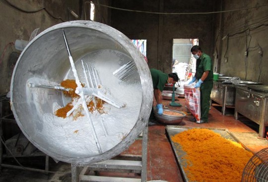 Phát hiện và thu giữ hơn 1000 kg ruốc siêu bẩn tại một cơ sở sản xuất ở Tp.Hồ Chí Minh