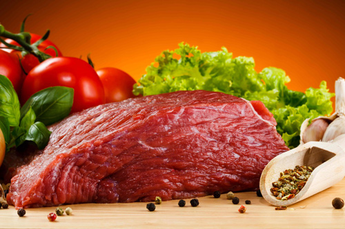 Mộtt rong những sai lầm khi ăn thịt b&ograve; thường gặp l&agrave; ăn c&ugrave;ng thủy h&aacute;i sản