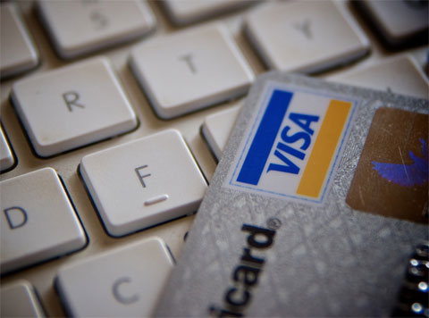 Giảm gi&aacute; từ 5% đến 50% với thẻ t&iacute;n dụng