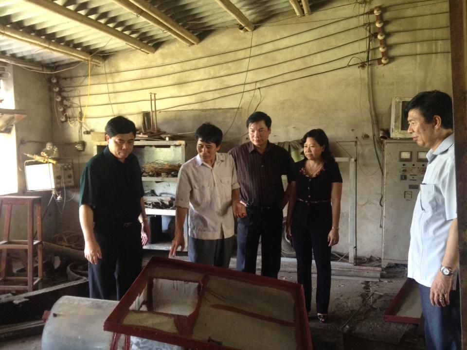 S&aacute;ng chế m&aacute;y bơm kh&ocirc;ng ống của &ocirc;ng Đỗ V&acirc;n Trường - Tam Điệp - Ninh B&igrave;nh được đ&aacute;nh gi&aacute; cao v&agrave; được cấp bằng s&aacute;ng chế