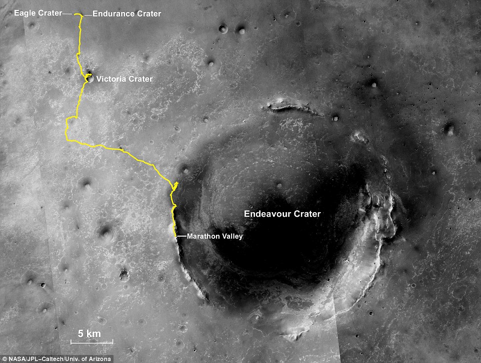 Một xe tự h&agrave;nh của NASA đ&atilde; ho&agrave;n th&agrave;nh nhiệm vụ kh&aacute;m ph&aacute; bề mặt Sao Hỏa suốt 11 năm qua