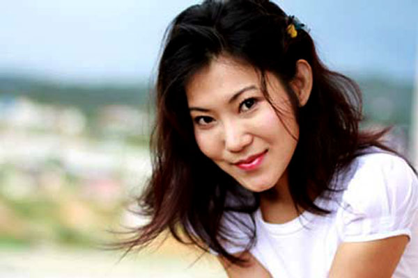 Kim Phượng là một trong số những sao Việt bị bệnh hiểm nghèo từ khi còn rất trẻ Kim Phượng là một trong số những sao Việt bị bệnh hiểm nghèo từ khi còn rất trẻ