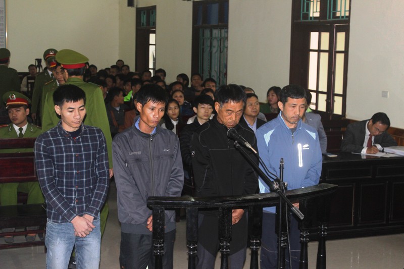 C&aacute;c bị c&aacute;o tại phi&ecirc;n t&ograve;a xử vụ sập gi&agrave;n gi&aacute;o 13 người chết ở Formosa