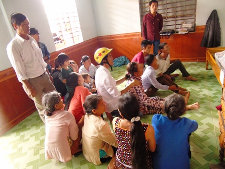 Gia đ&igrave;nh nạn nh&acirc;n vụ sập gi&agrave;n gi&aacute;o  Formosa H&agrave; Tĩnh vẫn chưa thể tin v&agrave;o sự thật
