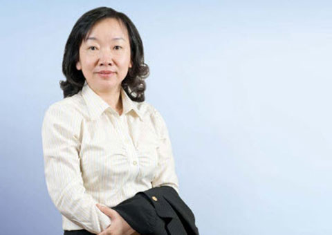 B&agrave; Nguyễn Thị Ph&uacute;c L&acirc;m - nữ Chủ tịch ng&acirc;n h&agrave;ng BaoVietBank