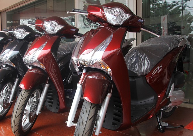 SH 125i của Honda đang được cho l&agrave; d&ograve;ng xe tai tiếng nhất của h&atilde;ng xe m&aacute;y Honda tại Việt Nam v&igrave; chất lượng k&eacute;m