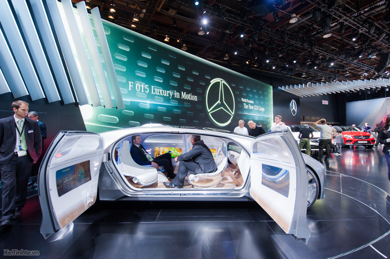 Không gian bên trong độc đáo của chiếc siêu xe Mercedes